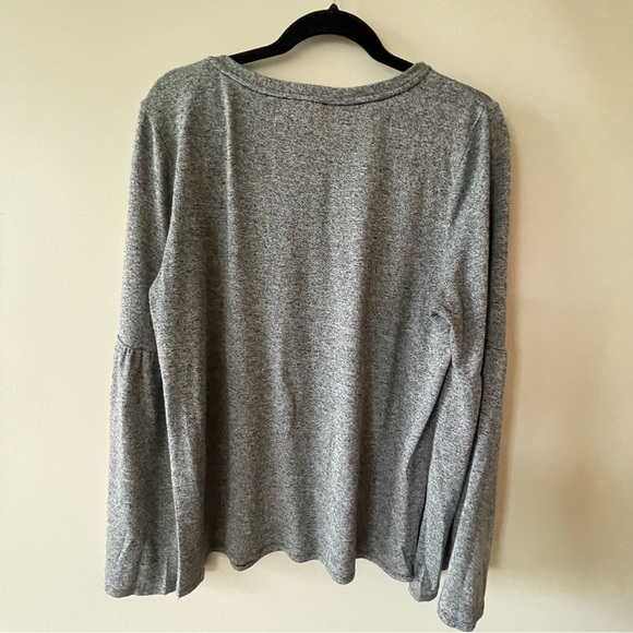 Halston Bell Sleeve Sweater - Picture 4 of 5